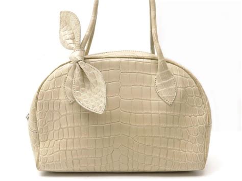 mirror quality azzedine alaia bags|azzedine alaia death.